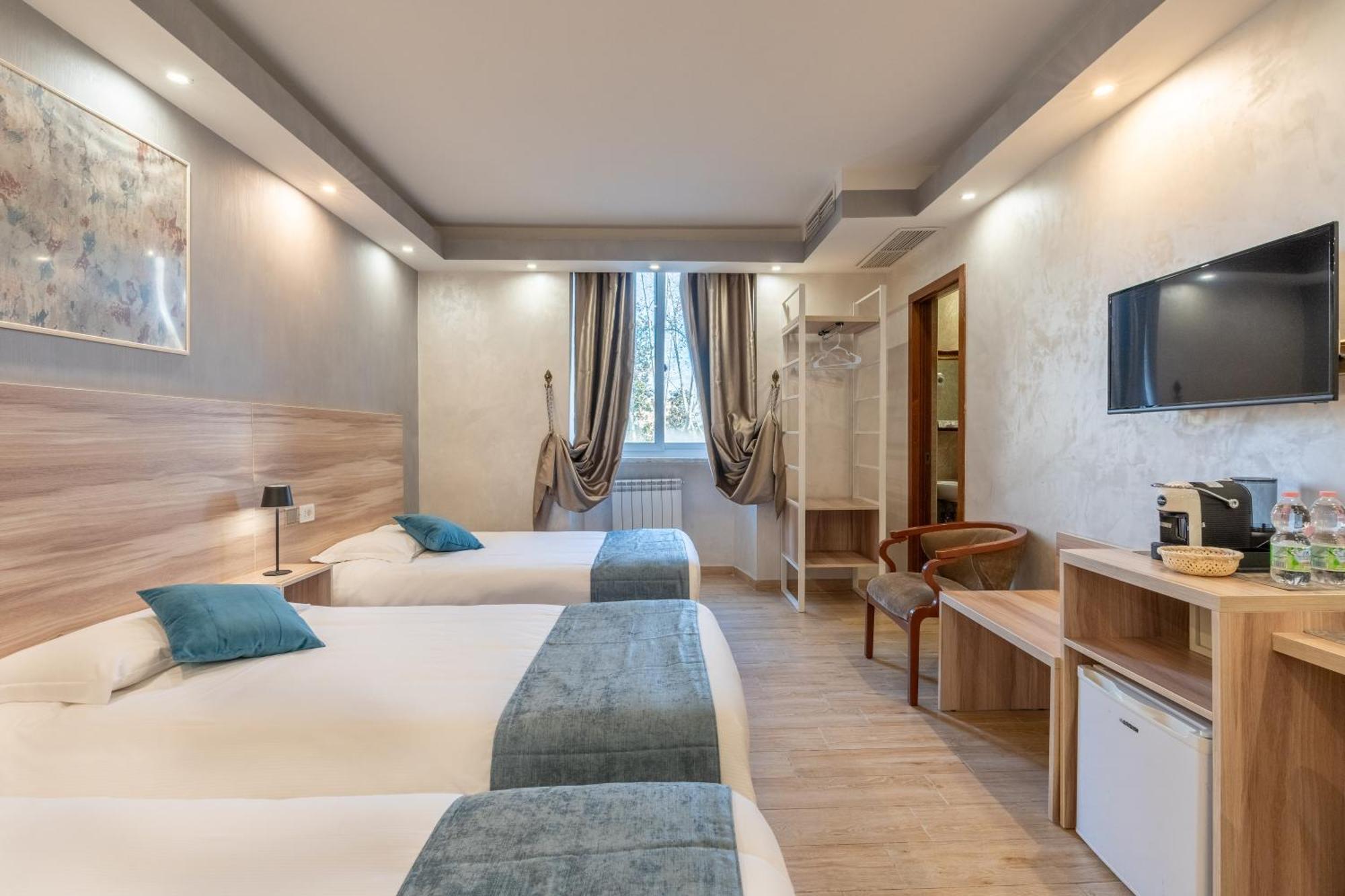 Leone D'oro - Close To Piazza Vittorio Pensionat